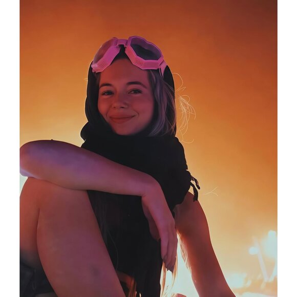 Heart Shaped Sunglasses Fashion Oversize Love Eyewear for Women Men - Picture 2 of 9